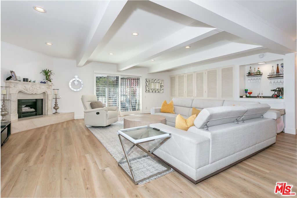 Photo of 2385 Roscomare Road #D17, Los Angeles, CA 90077 (MLS # 26664493)