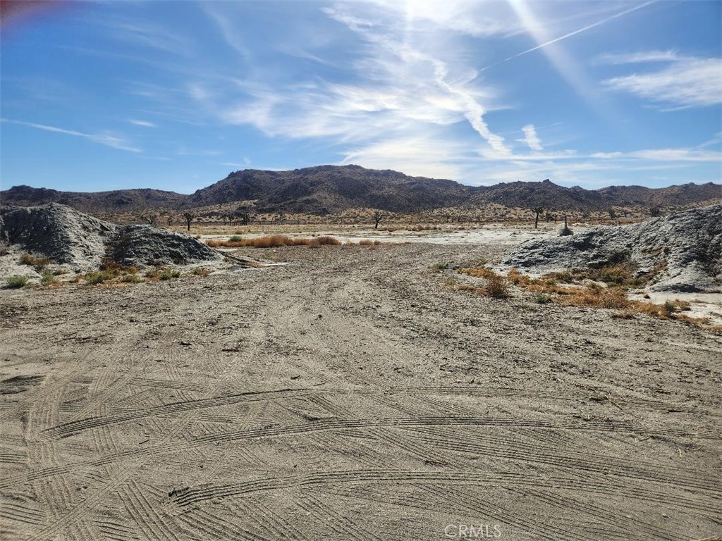Excellent 20 Acre lot! This property offers Non-permitted septic and WELL. Owner built a berm around the property. Property has berm surrounding it for privacy. Not far from El Mirage Rd. with easy access. Come see this property today!