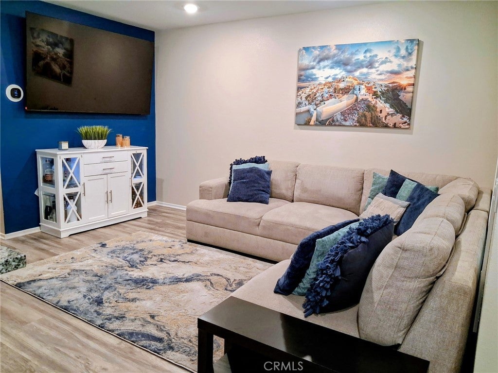 7155 Citrus 303