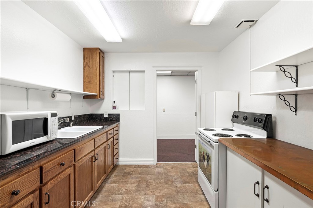 3135 Oro Dam E