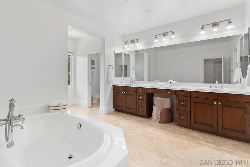 Rancho Bernardo - Residential