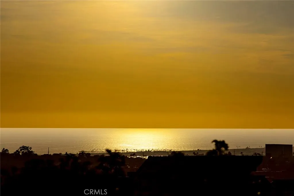 Newport Beach, California 92660, United States, 3 Bedrooms Bedrooms, ,3 BathroomsBathrooms,Residential,Active,153365