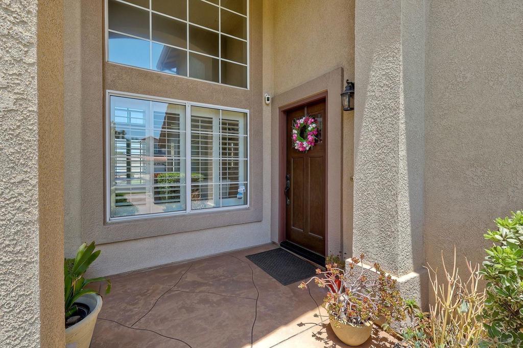 9204 Midbury Court