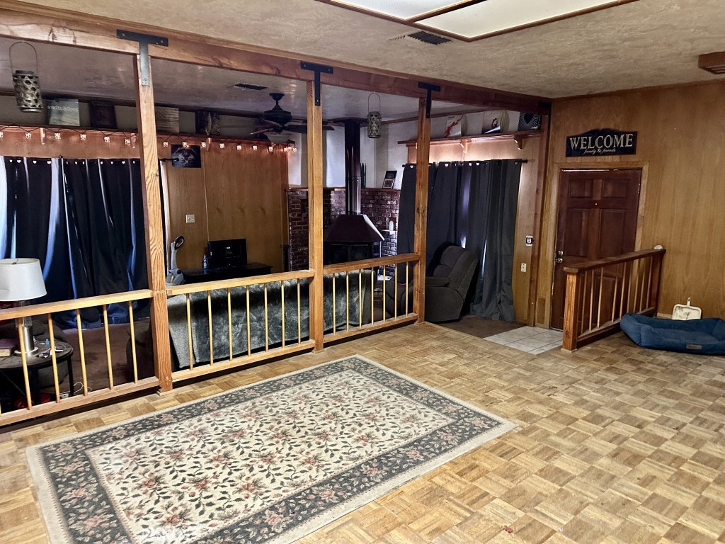 625 Tamarack Road
