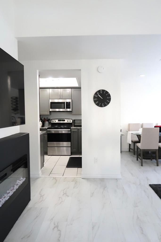 5430 Baltimore drive 70