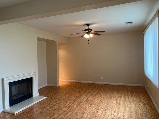 33 Nutwood Avenue