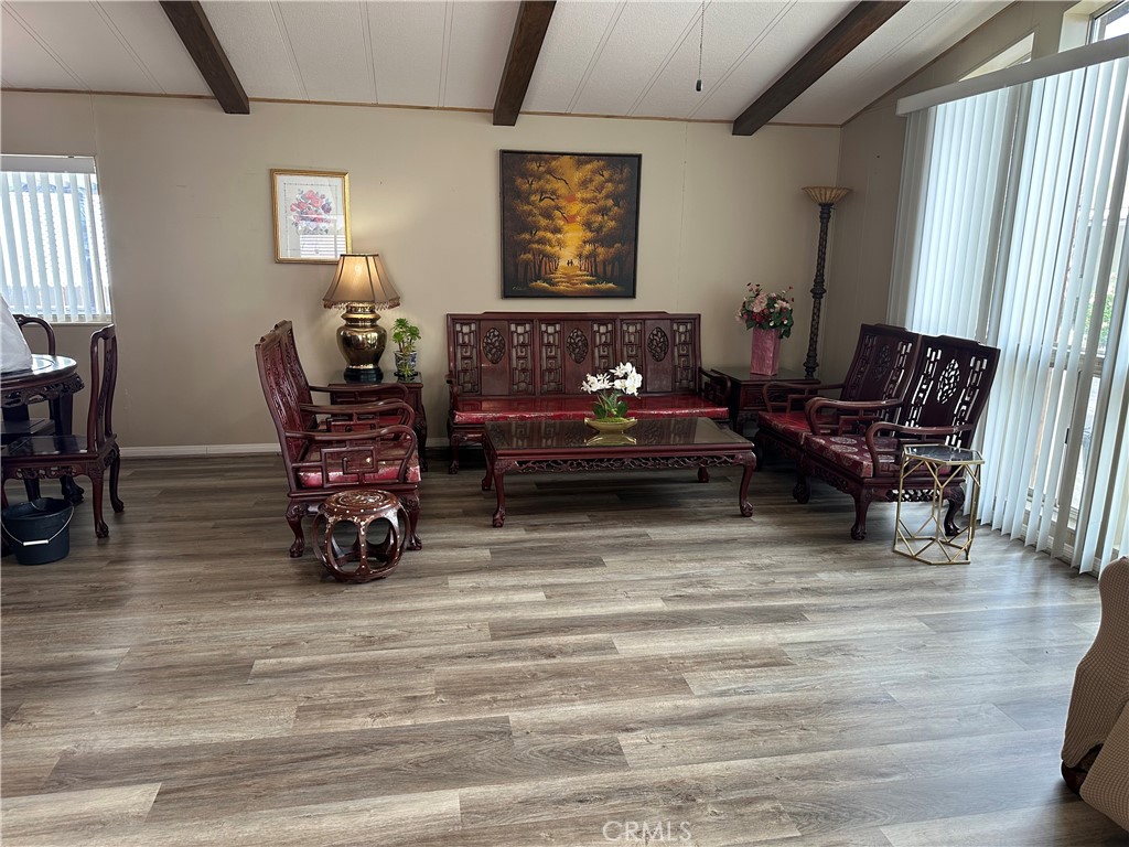 27701 Murrieta Rd. 268