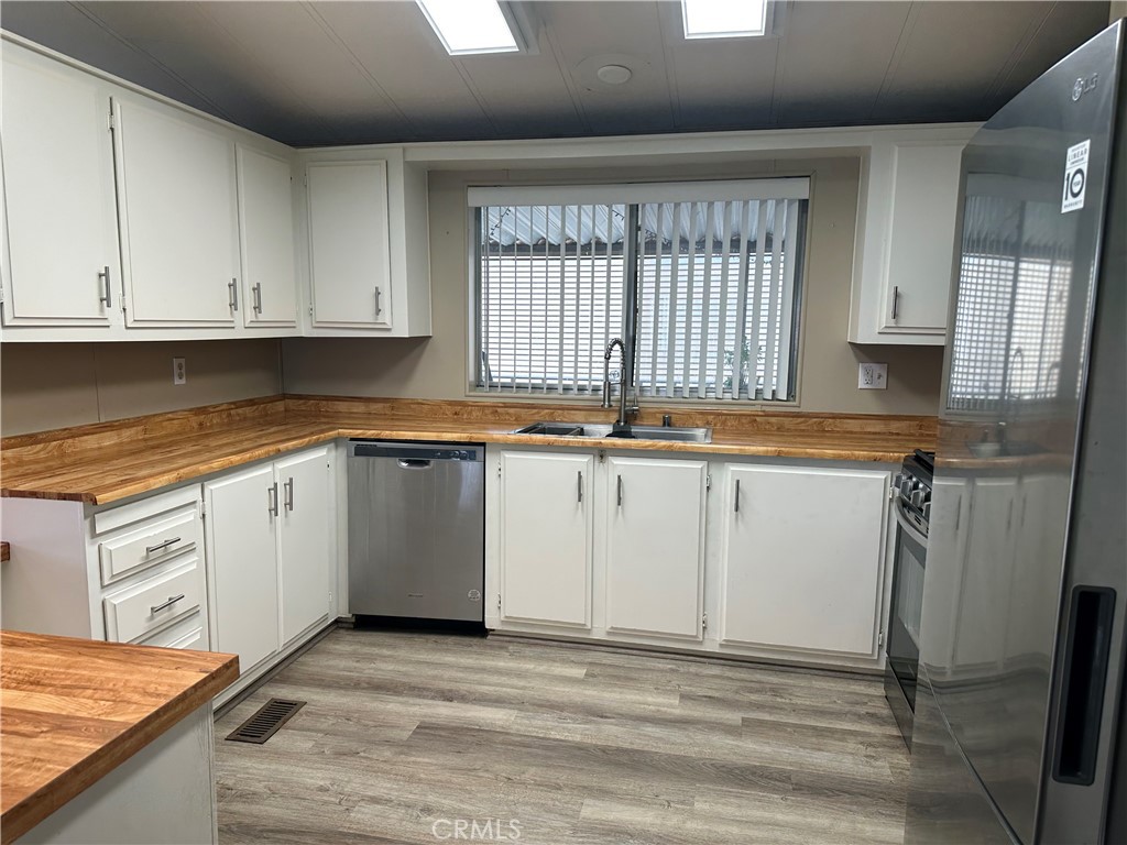 27701 Murrieta Rd.
