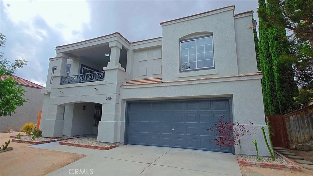 Fabulous Rancho Vista Home ...Fully Rehabbed ! No HOA .. No Mello Roos..Huge Open Floor Plan... Three Bedrooms ..Three Baths.. Two Car Garage .. .Brand new super cool wood vinyl laminate floors throughout the floor plan, the kitchen has been renovated with Custom White shaker cabinets, Quartz Countertops, Waterfall Design.. backsplash, & Brand New Stainless Steel Appliances.. The bathrooms have been renovated with new vanity vanities, Quartz countertops & deep under mounted sinks with new tubs and showers. Drought free lanscaped in the front & back yard...Good sized Lot at almost 9,000 sqft ..Plenty of privacy and room to play..Come preview this rare property offering today, you'll be pleasantly surprised! *