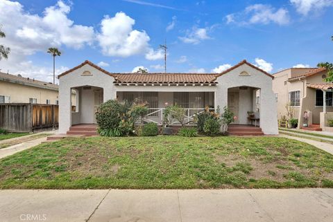 Photo of 3416 Garden Avenue, Los Angeles, CA 90039 (MLS # SR26055751)