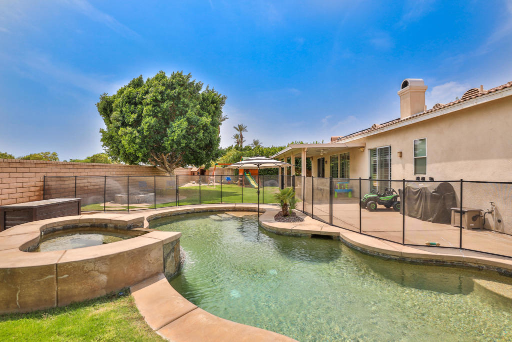 Esplanade - Residential