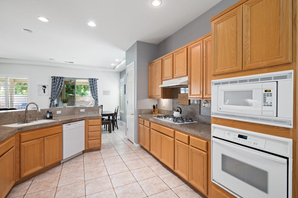 Esplanade - Residential