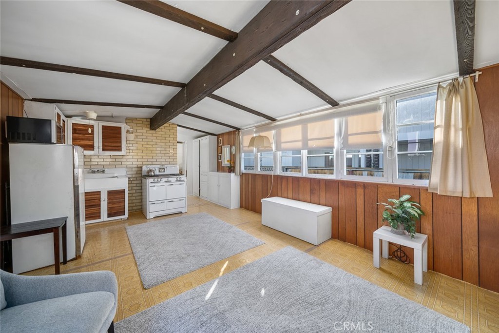 Properties 3 408 Sicily