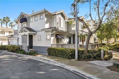 Photo of 98 Carlsbad Lane, Aliso Viejo, CA 92656 (MLS # OC26035576)