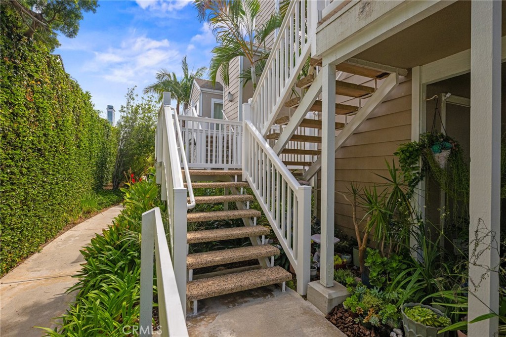 34004 Selva Road 377