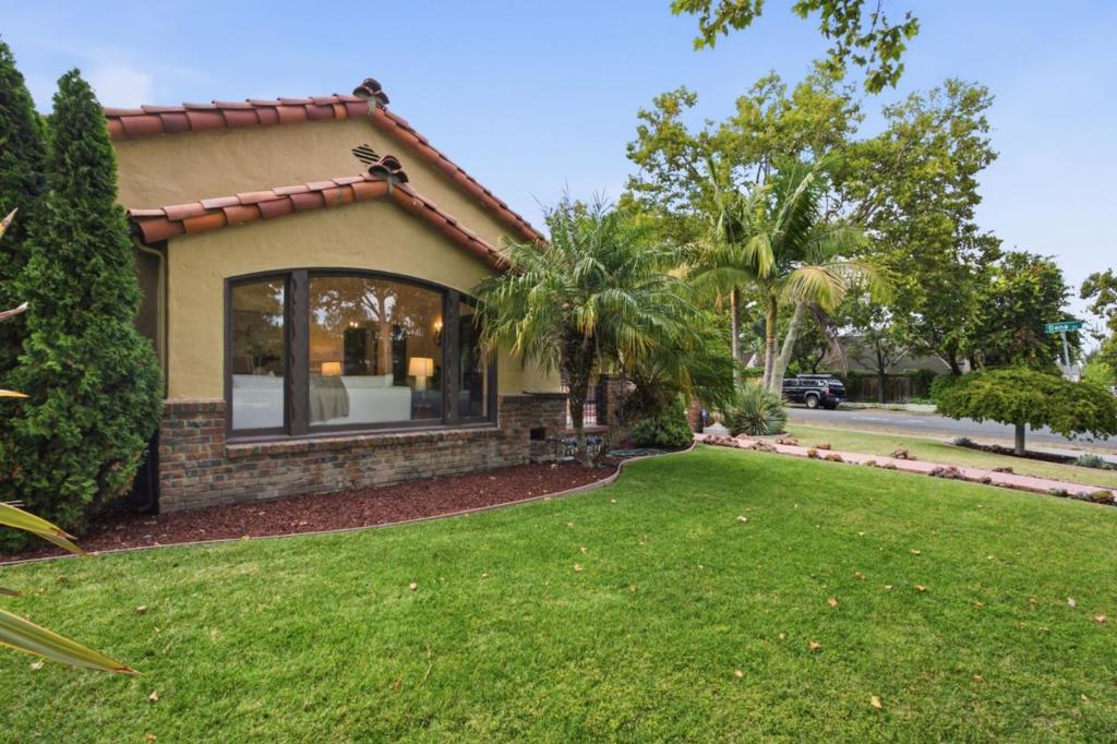 1601 Hanchett Avenue, San Jose CA 95128