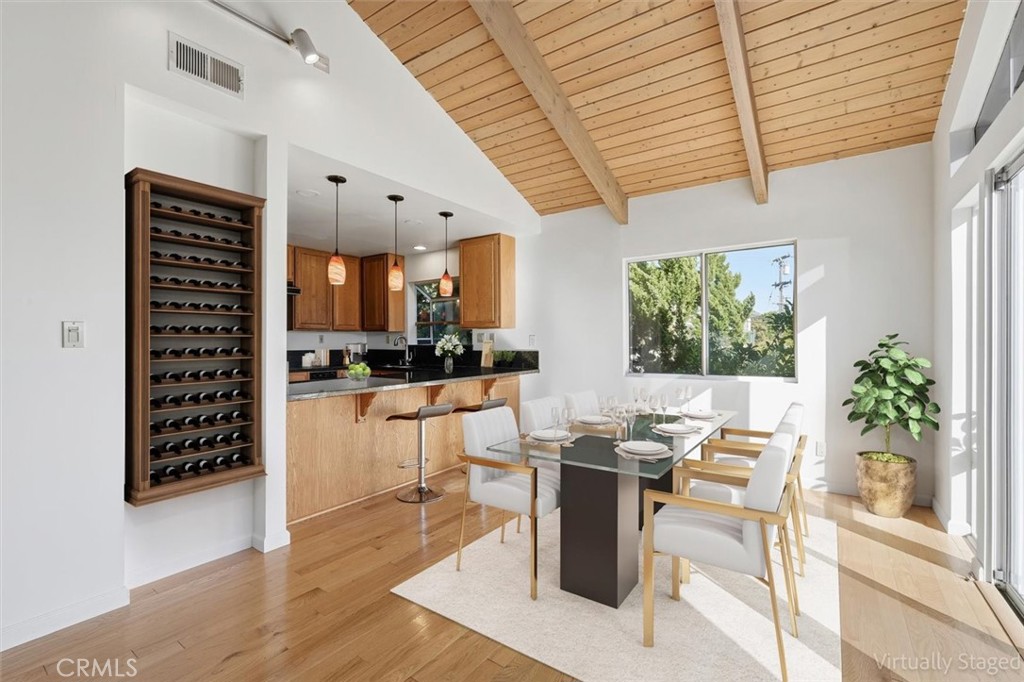 1062 Palos Verdes Blvd