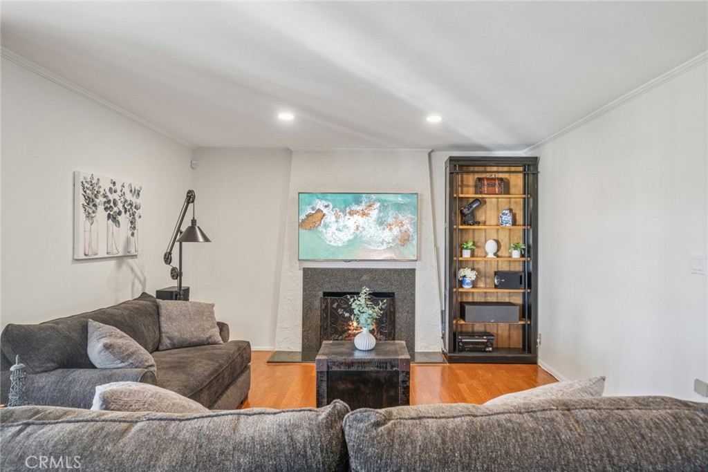 934 S Lehigh Drive