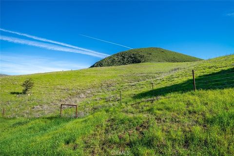 Tiny photo for 4584 Spanish Oaks Drive Dr, San Luis Obispo, CA 93401 (MLS # SC25273131)