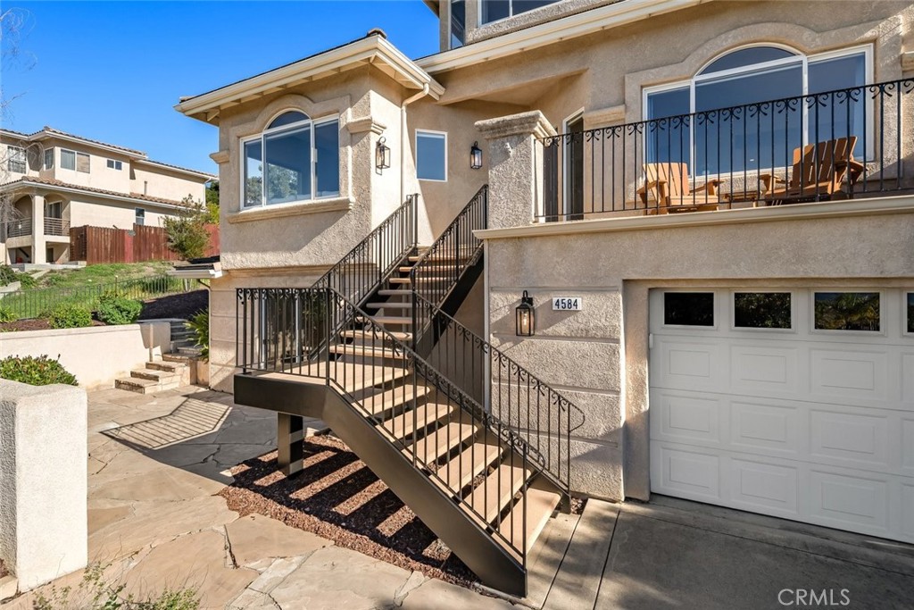 4584 Spanish Oaks Drive