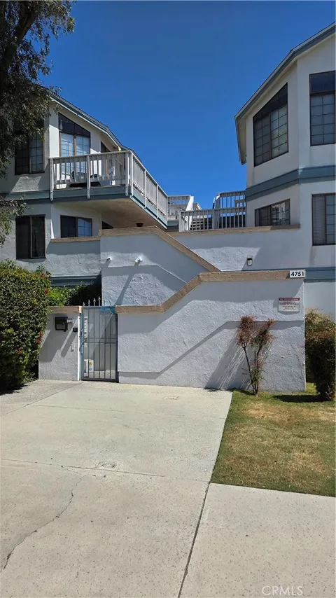 MLS: OC26077974