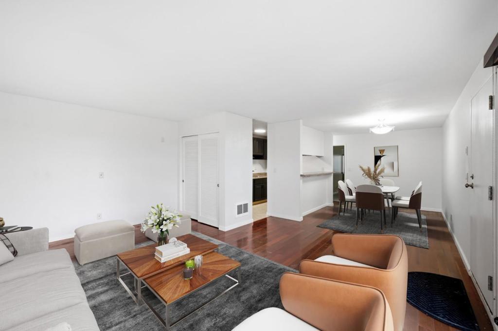 1 Appian Way 714-5