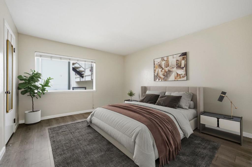 1 Appian Way 714-5