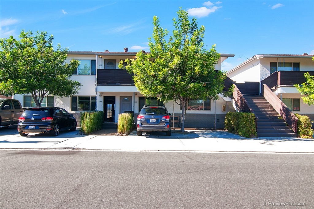 Only 1 block from the heart of Kensington's shops, restaurants and park, this 2 bedroom 1 bath condo unit wont last! With hand scraped hardwood floors, updated appliances, 1 off street parking, in unit washer/dryer and common patio area with BBQ, this apartment is a MUST see. Neighborhoods: Kensington