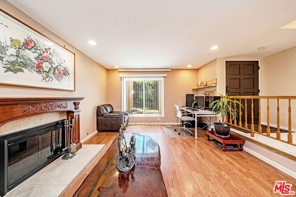 4533 Rainier Drive