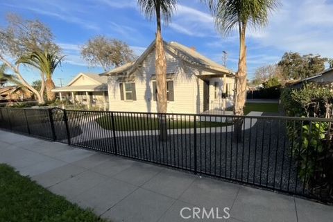 Photo of 405 Ramona, Corona, CA 92879 (MLS # IG26010509)