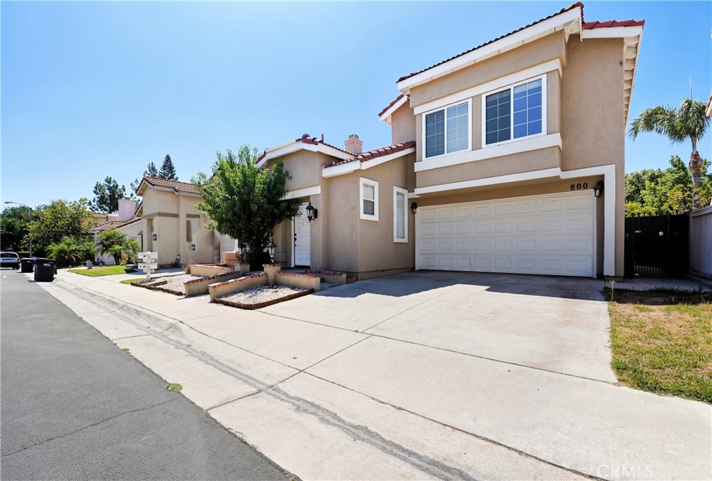 800 Vista Real Street