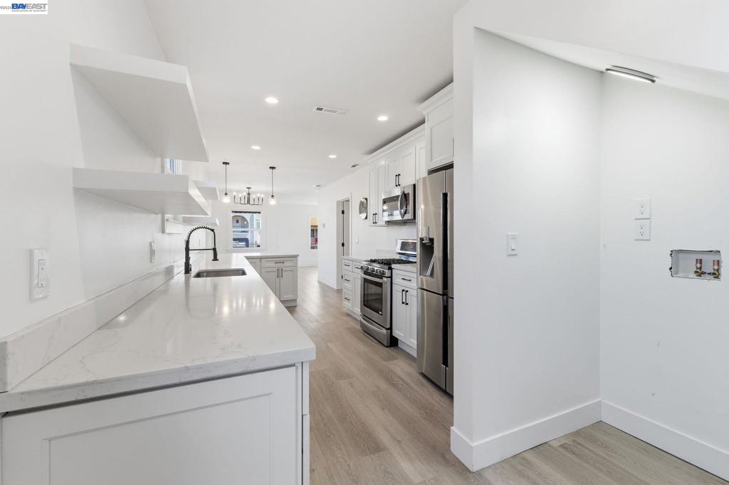 1463 103rd ave