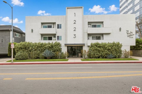 Photo of 1223 S Bundy Drive #306, Los Angeles, CA 90025 (MLS # 26102170)