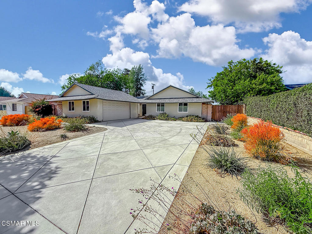 211 Sandberg Street