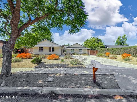 Photo of 211 Sandberg Street, Thousand Oaks, CA 91360 (MLS # 226002426)