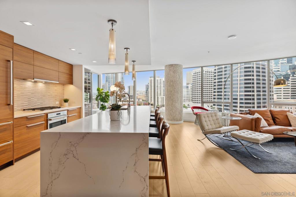 888 W E Street 1205