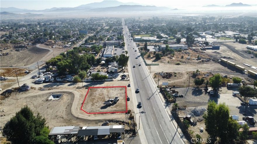 SELLER FINANCING AVAILABLE!!! Community Commercial Zoning in the City of Perris! Located on 4th St. Great visibility with excellent exposure. 155 linear feet of

frontage on 4th St. The CC Zone is to provide for retail, professional office, and service oriented business activities which serve the entire City. General Retail Uses:

Automotive sales, Furniture sales, Garden and farm supplies, Home improvement centers/building material stores, Office equipment, Pet and pet supply, Retail

outlets, Sporting goods, Vehicle sales. General Service Uses: Carwash, Health clubs, Lube and tune centers, Hotels and motels, Medical and dental offices, excluding

urgent care facilities and hospitals, Medical clinics, Mortuary and funeral homes, Printing and copying shops.
