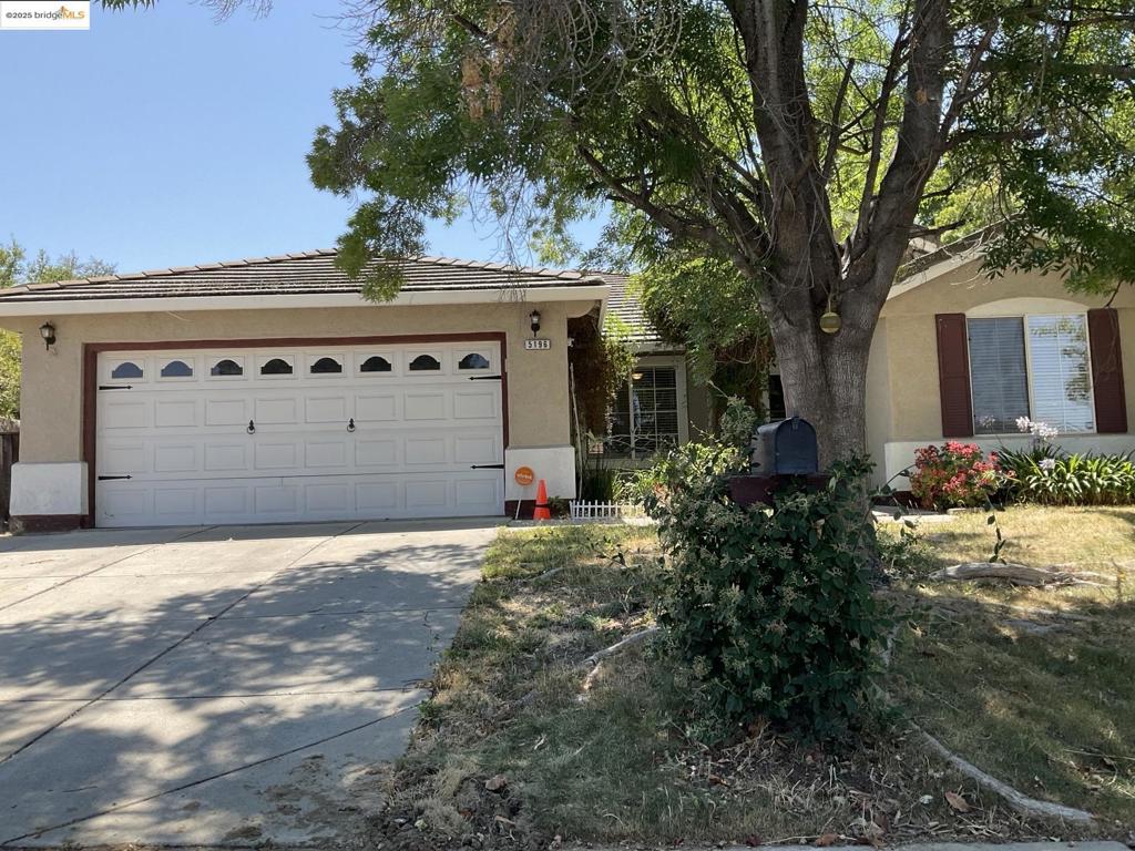 Lovely 3-bedroom, 2-bath single story house in a court. Comfortable living room, dining room and laundry room inside. Attached 2-car garage. Pets upon approval. NO Evictions. 2.5X income needed. $55 application fee per adult, 18 years or older. Rent $2,995.00. Deposit $2,995.00.