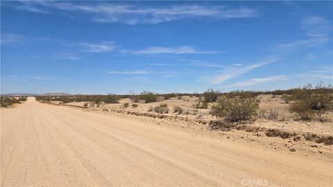 Photo of 0 Randsburg Mojave Rd, California City, CA 93505 (MLS # SR25122800)