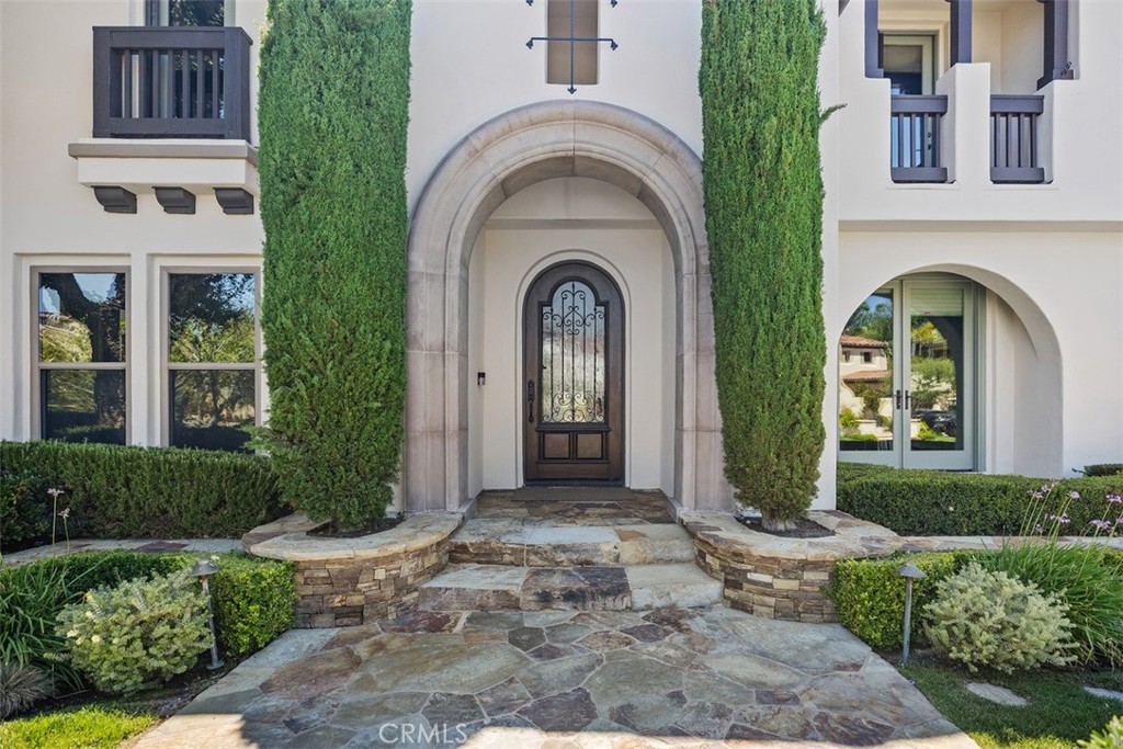 15 Long View Road