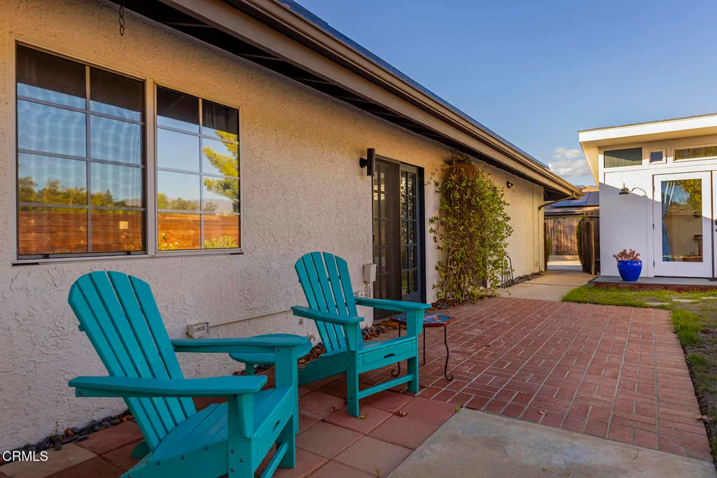 Ojai, California 93023, United States, 3 Bedrooms Bedrooms, ,2 BathroomsBathrooms,Residential,Active,229973