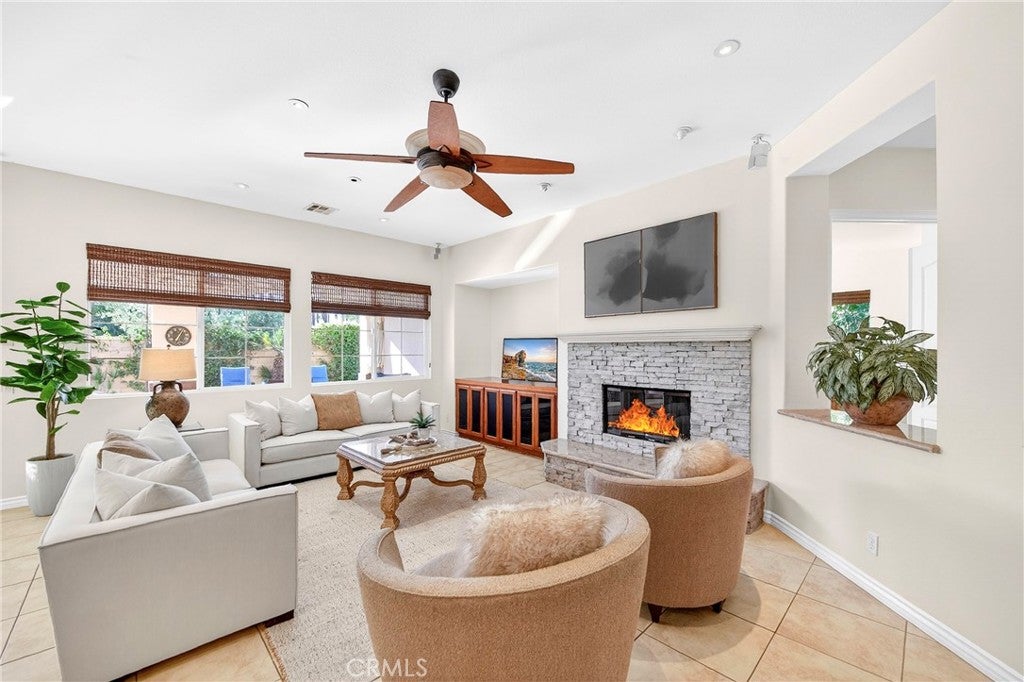 81787 Il Serenata Dr
