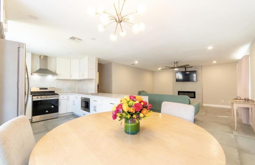 La Quinta Cove - Residential