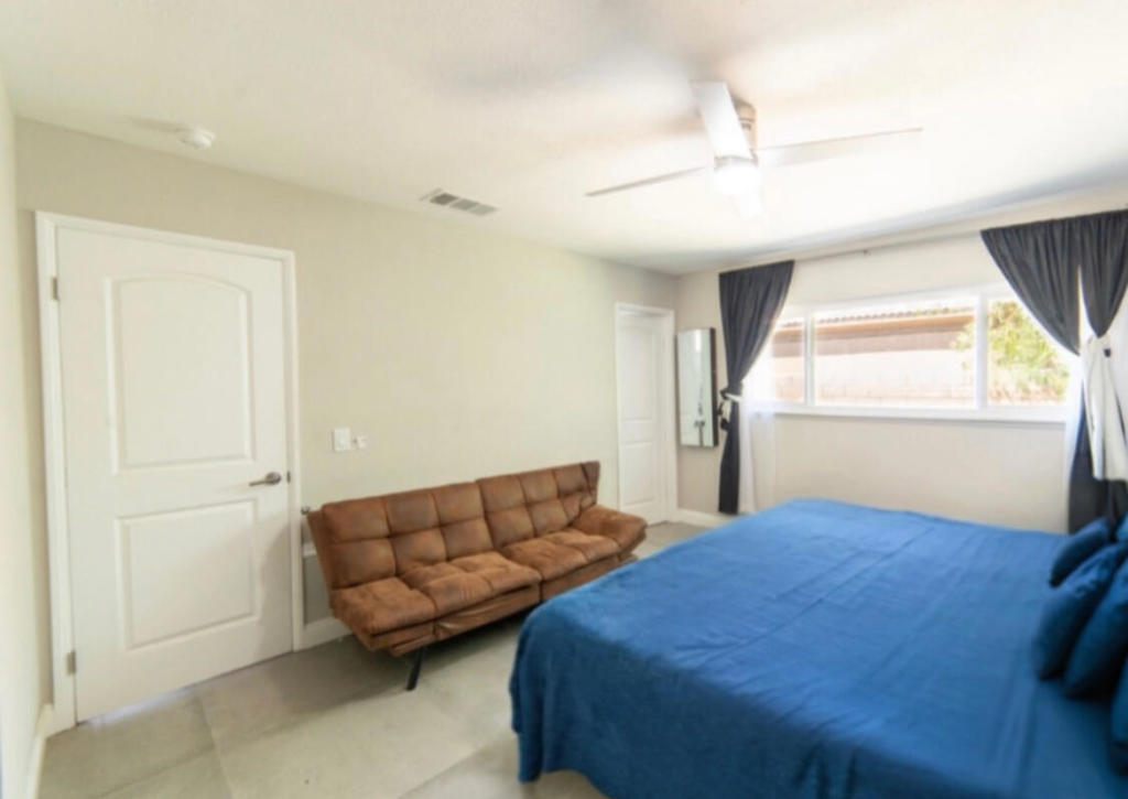 La Quinta Cove - Residential