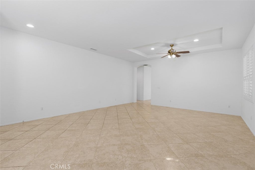 28396 Long Meadow
