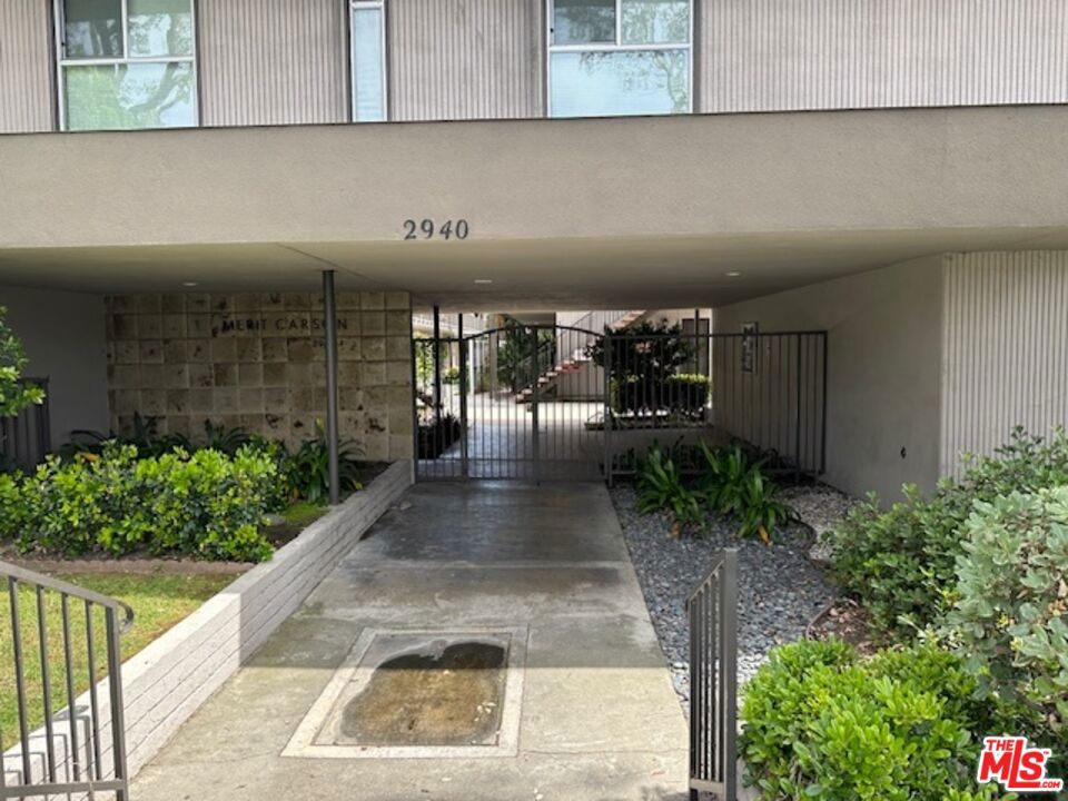 Excellent investment opportunity for a skilled investor.