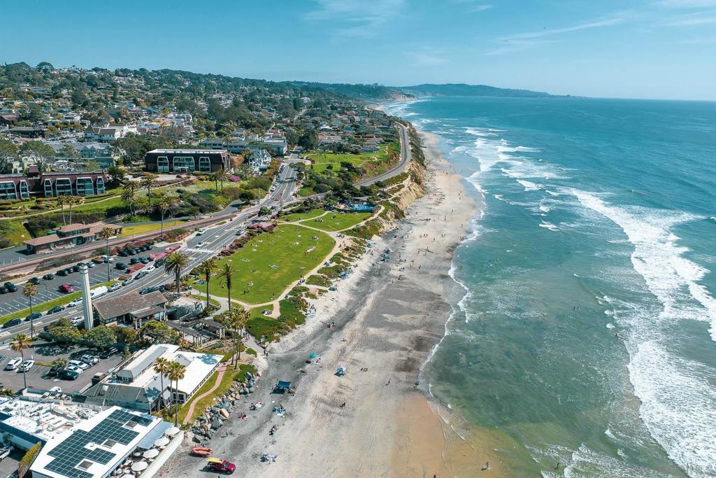 Del Mar - Residential Lease