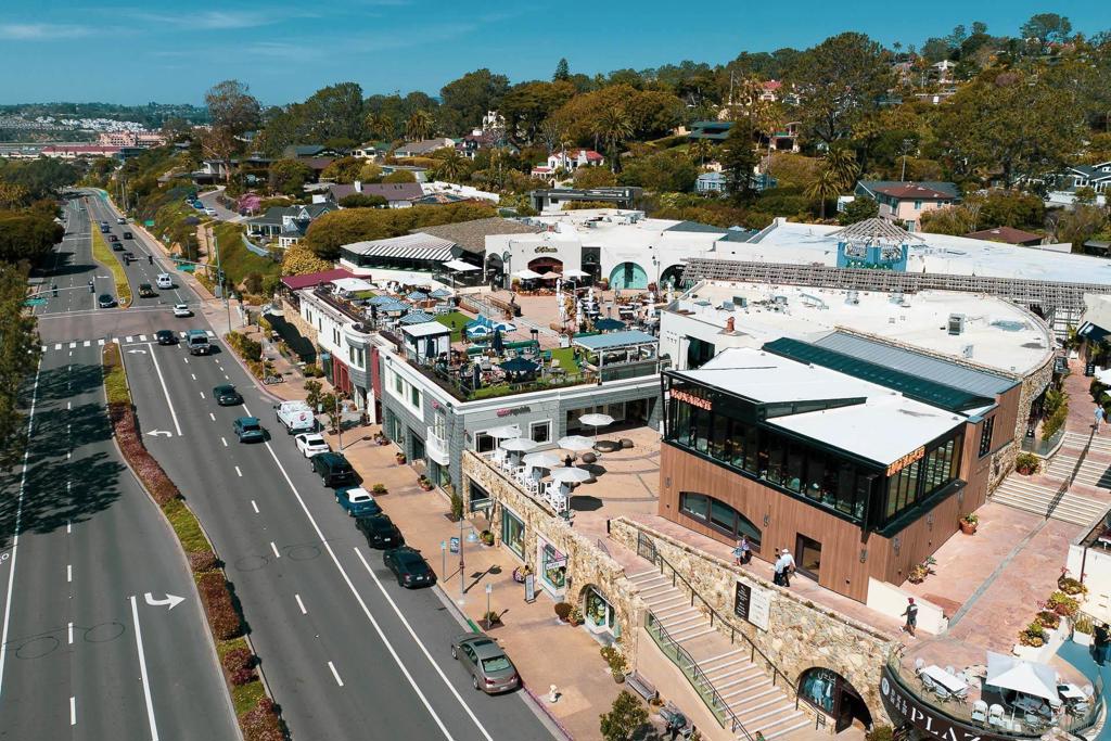 Del Mar - Residential Lease