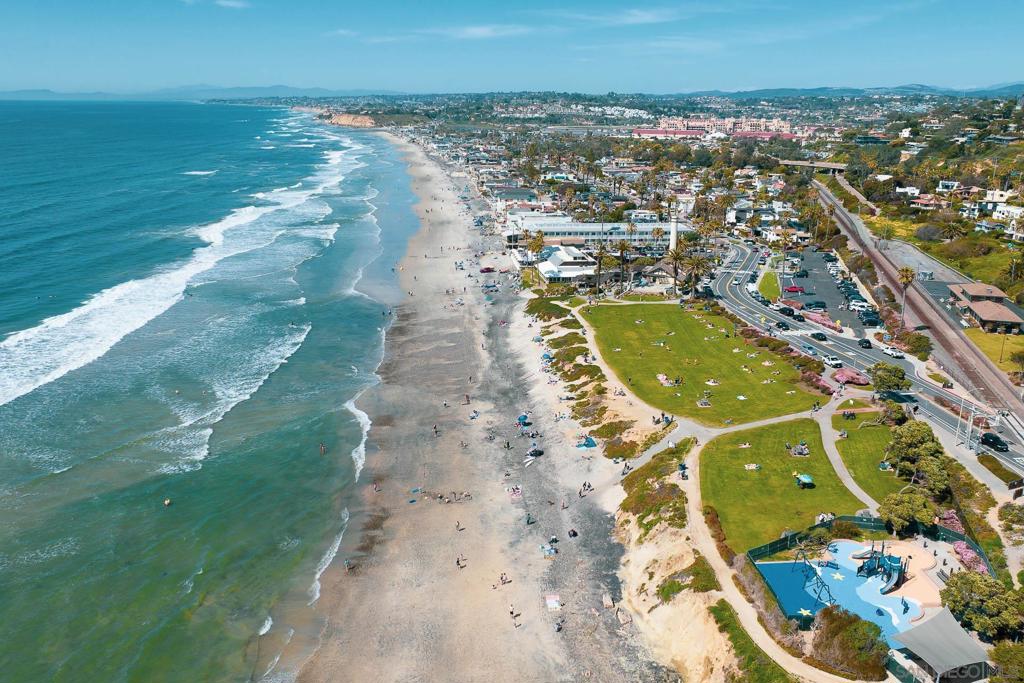 Del Mar - Residential Lease