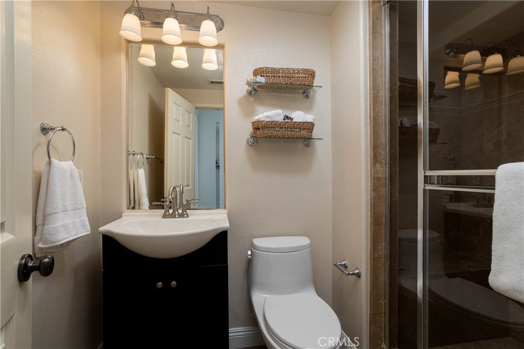 11 Craftsbury Pl, Ladera Ranch CA 92694 - Photo 26